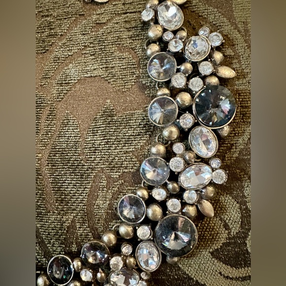 Zara Statement Necklace - Picture 2 of 5